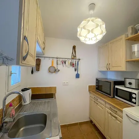 Argentella, Santa Giulia