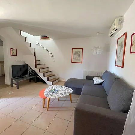 Villa Argentella, Santa Giulia