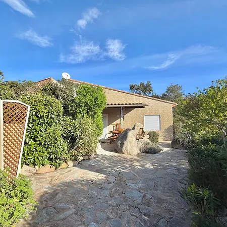 Argentella, Santa Giulia Porto Vecchio